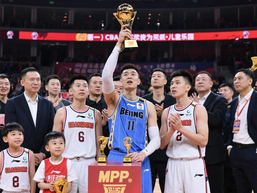 曼城以1.1亿欧元签下瓦迪奥尔 回租计划引发关注